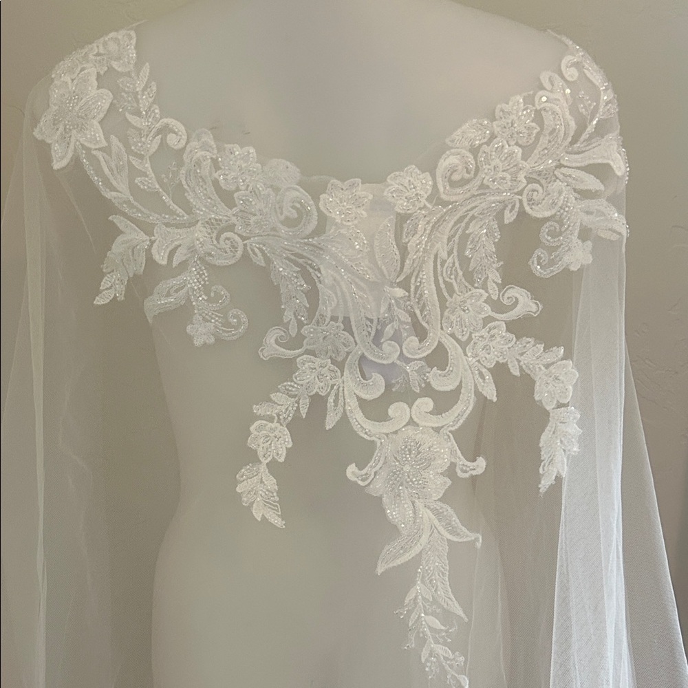 Elegant White Lace Appliqué wedding cape long